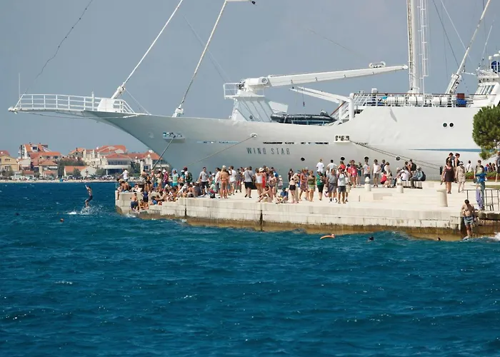 Gorgeous In זאדאר