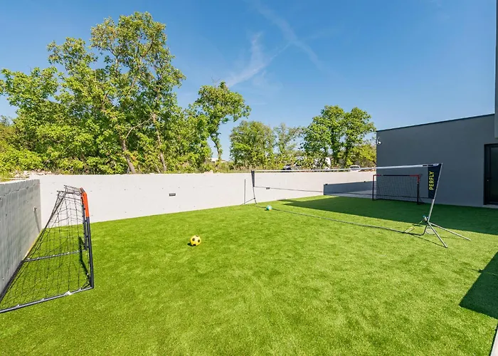 בית נופש Gorgeous In זאדאר