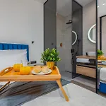 度假居 Gorgeous In 扎达尔